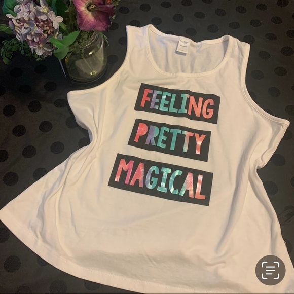Arizona Jean Company Tops - Feeling Magical Graphic Tank